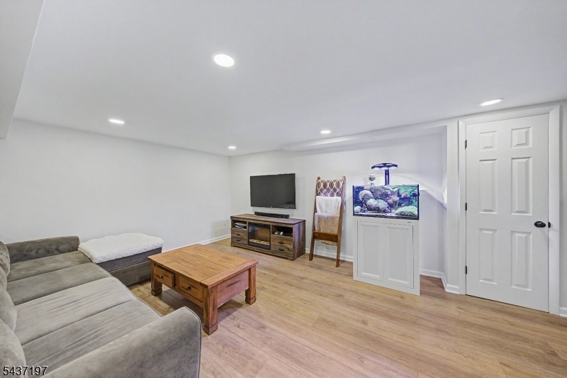 White Meadow Lake - Residential