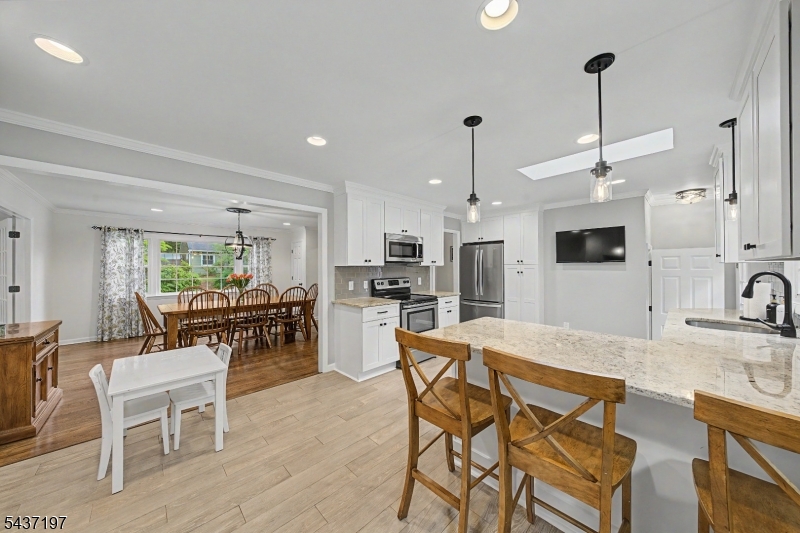White Meadow Lake - Residential