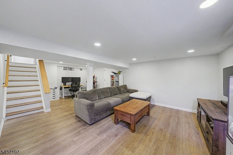 White Meadow Lake - Residential