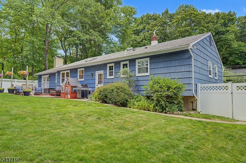 White Meadow Lake - Residential