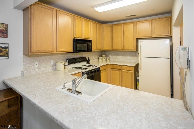 Fox Hills - Residential