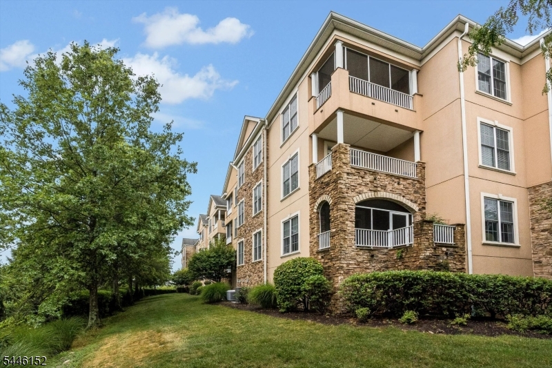Fox Hills - Residential