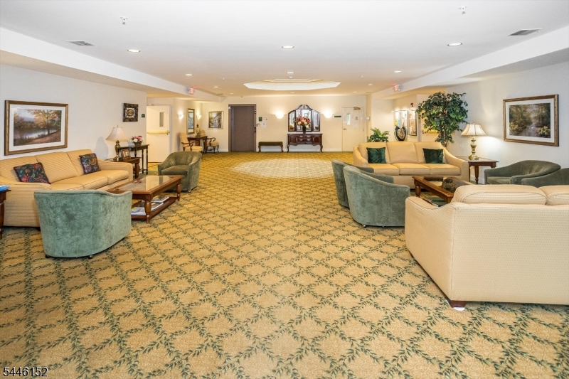 Fox Hills - Residential