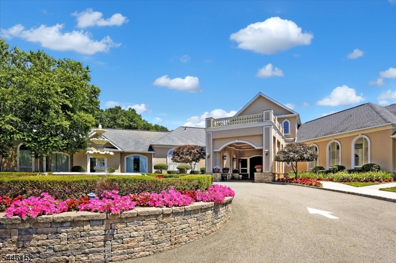 Fox Hills - Residential