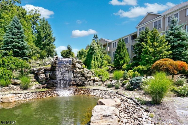 Fox Hills - Residential