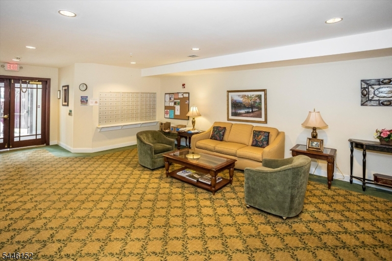 Fox Hills - Residential