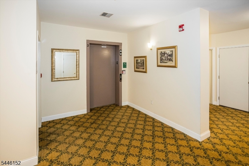 Fox Hills - Residential