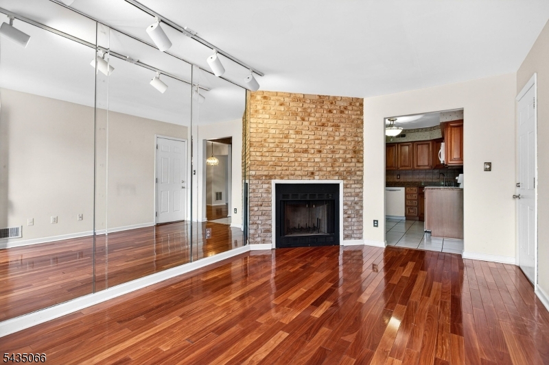 Southwyck - Residential