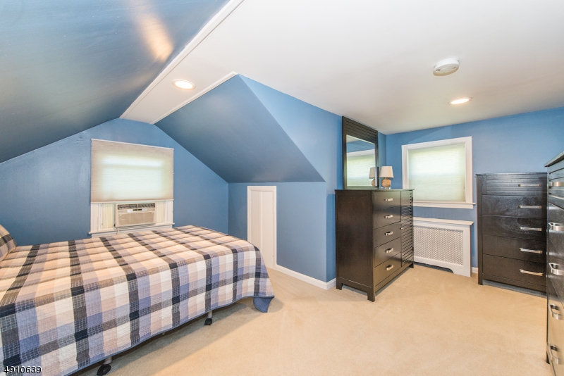 Beacon Hill - Residential