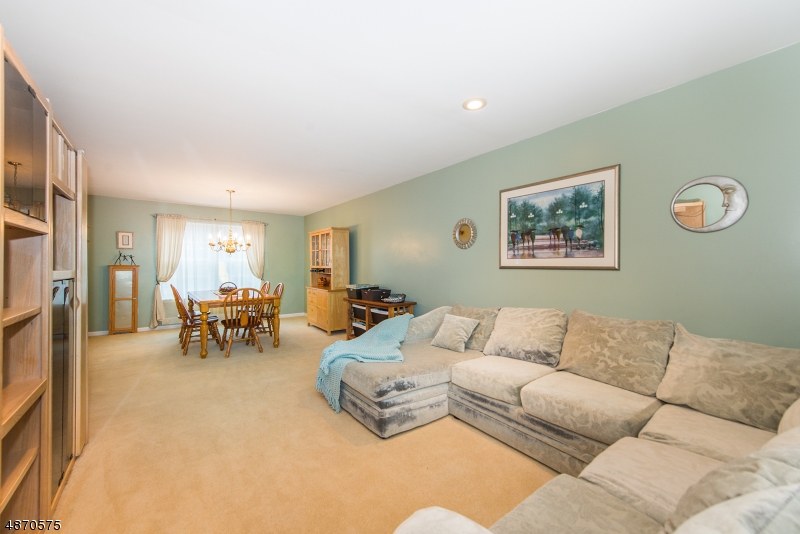 White Mountain Estates II - Residential