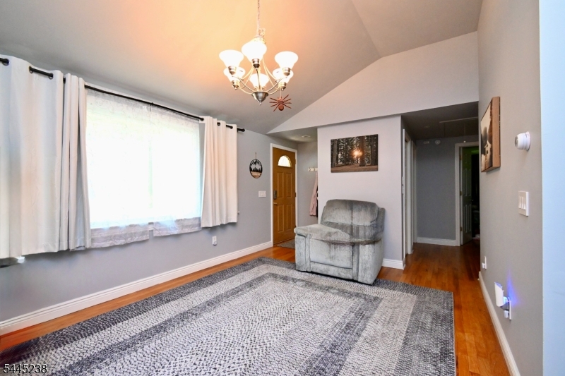 LAKE FOREST - Residential