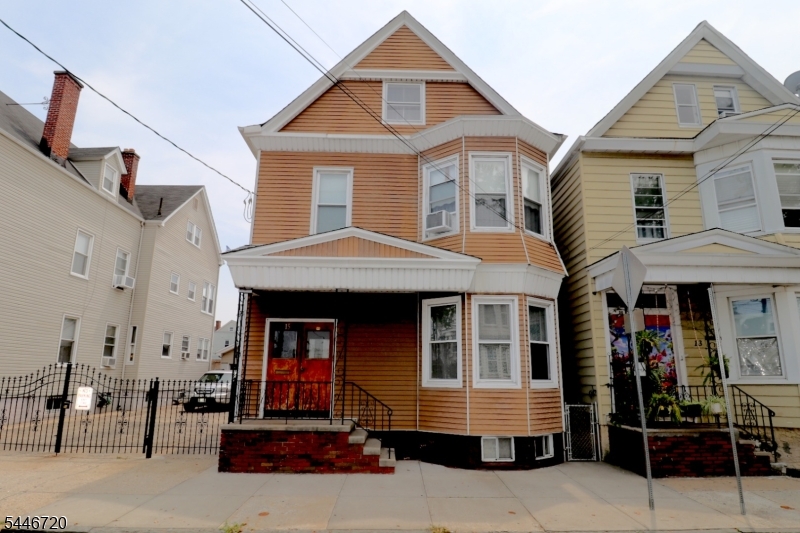 Welcome to 15 Darcy St! This fantastic, well-maintained two-family home is located in Newark's highly desirable Ironbound neighborhood, offering the perfect combination of owner-occupancy and investment potential.Ideally situated a short walk from Newark Penn Station, you'll enjoy an easy commute to New York City with a 20-minute train ride into Manhattan. The property is also just minutes from the vibrant heart of the Ironbound, renowned for its outstanding restaurants, shopping, and neighborhood charm, including the popular Wilson Avenue dining district.The first-floor unit features a spacious kitchen, living/dining room, and a full bathroom. The second-floor unit offers a kitchen, living room, two bedrooms, and a full bathroom. Additional highlights include hardwood flooring throughout, a partially finished attic providing flexible bonus space, an unfinished basement with ample storage, separate utilities, and a large backyard perfect for outdoor enjoyment.Don't miss this exceptional opportunity to own a versatile two-family home in one of Newark's most vibrant and convenient neighborhoods!