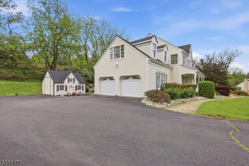 Rolling Hills - Residential