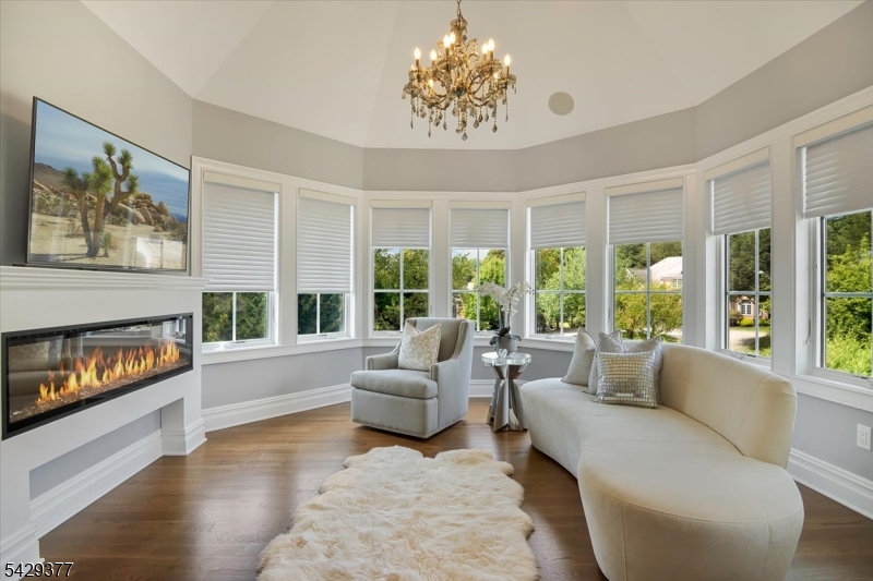 Bel Air - Residential