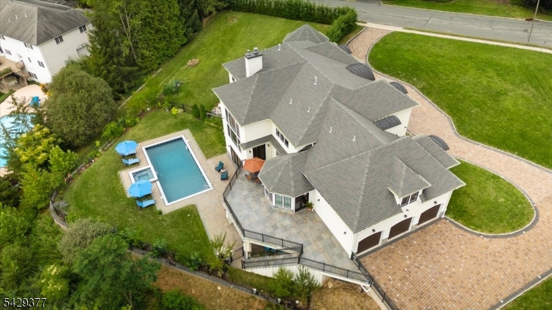 Bel Air - Residential