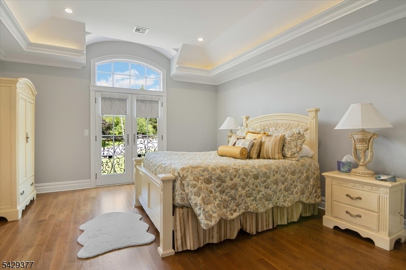 Bel Air - Residential