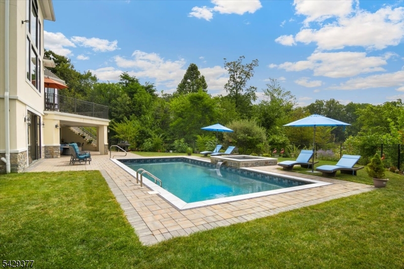Bel Air - Residential
