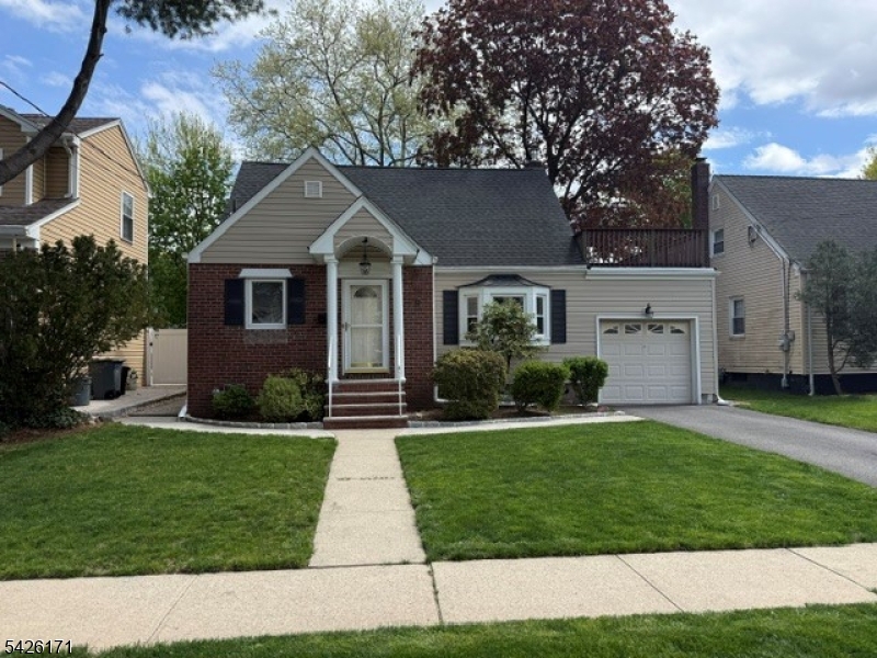 Lincoln Village - Residential