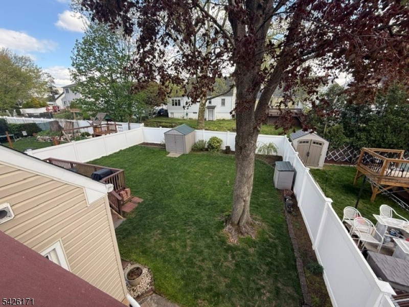 Lincoln Village - Residential
