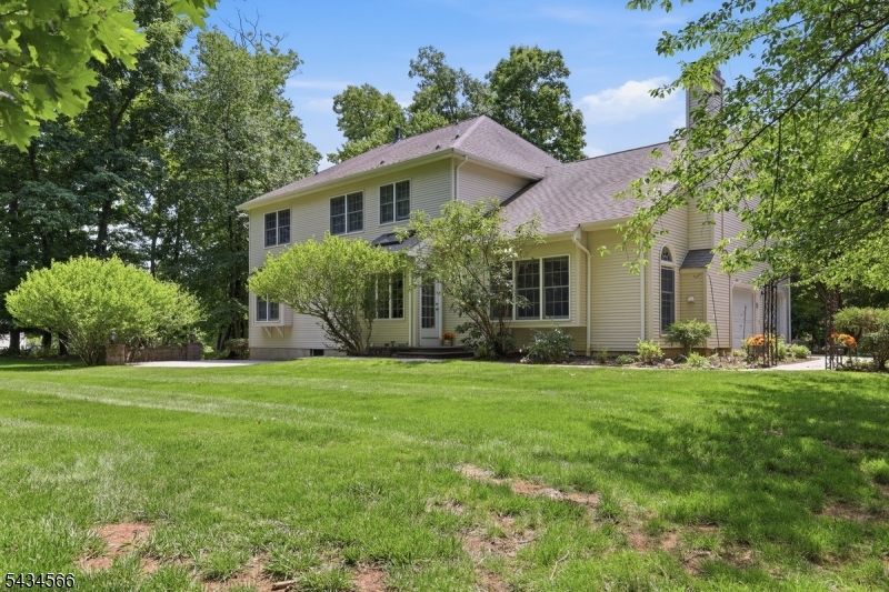 Woods At Long Valley - Residential