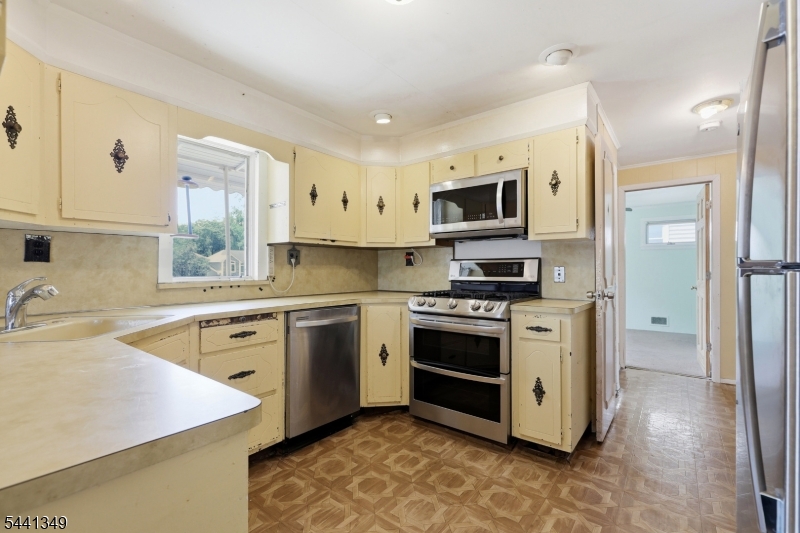 Pleasantdale - Residential