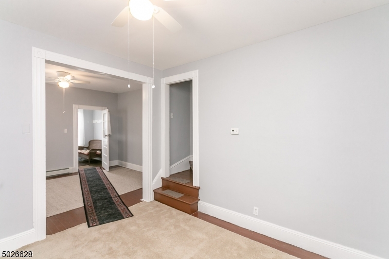 DOWNTOWN - Residential Income