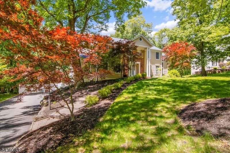 Knights Bridge - Residential