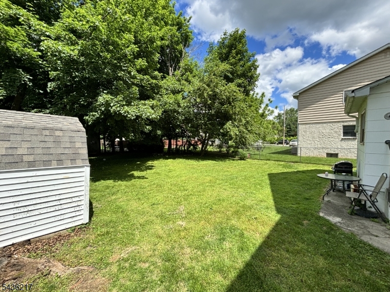 Flats - Residential Lease