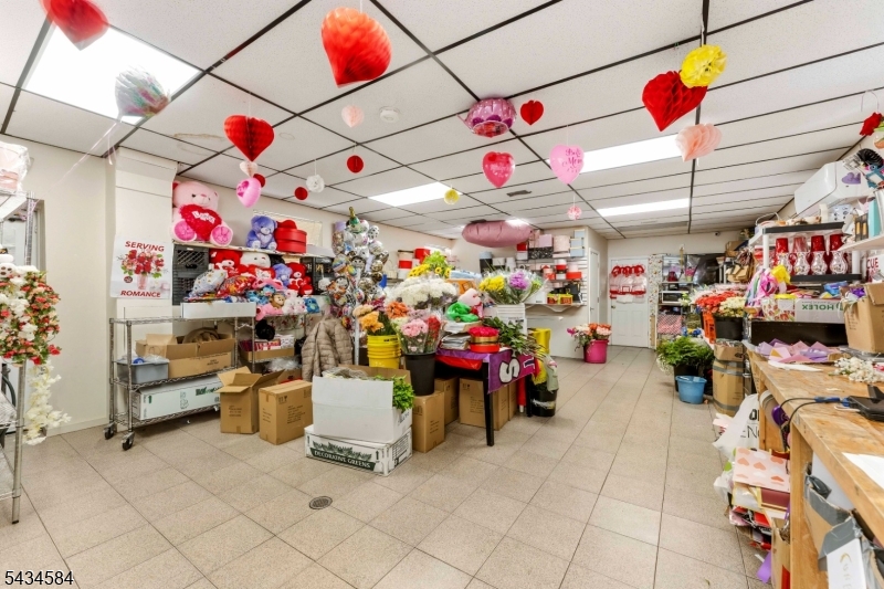 Mattano  Park - Commercial Sale