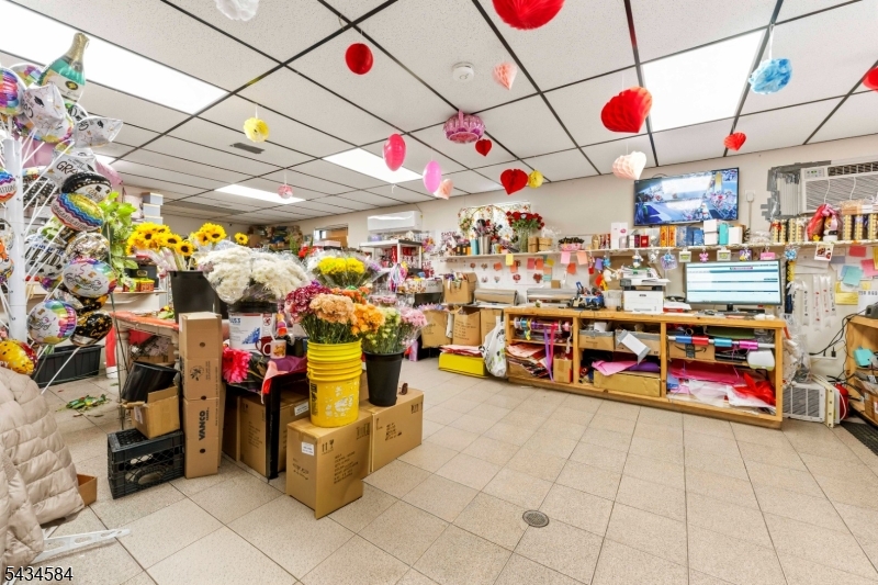 Mattano  Park - Commercial Sale