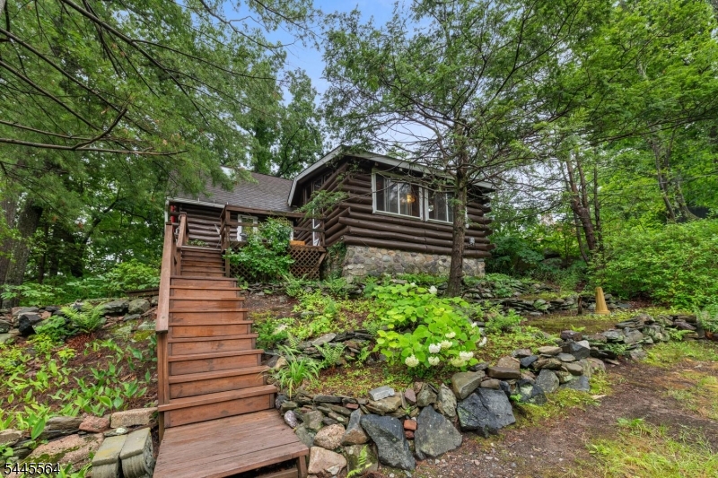 Hewitt - Residential