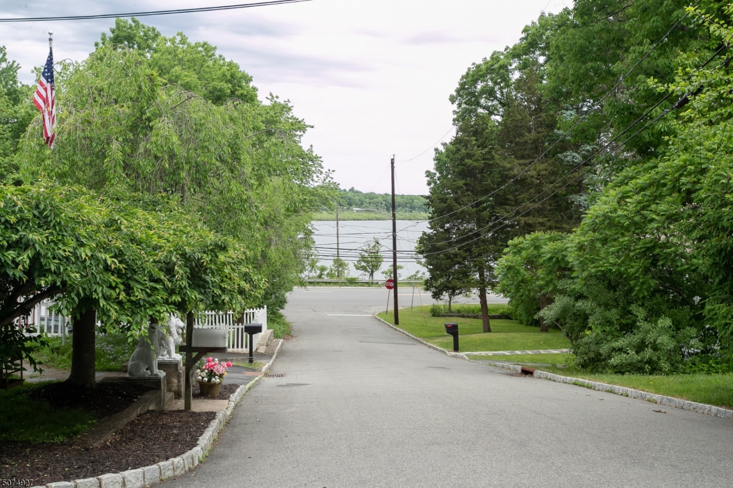 BUDD LAKE - Residential