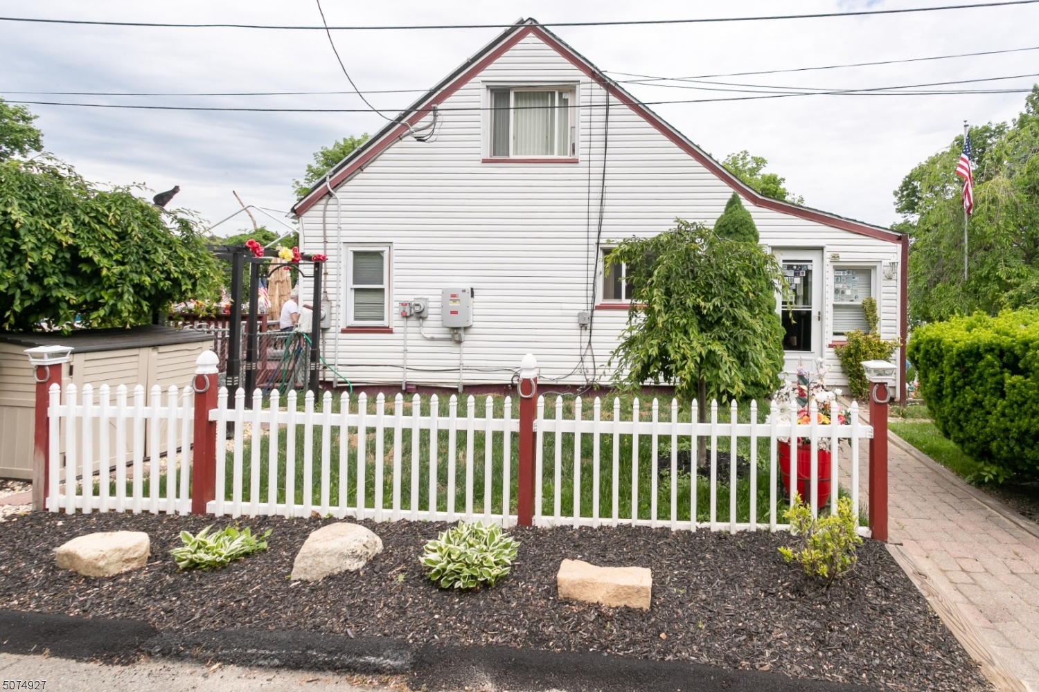 BUDD LAKE - Residential