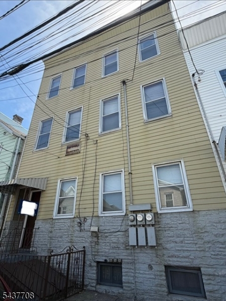 Ironbound - Residential Income