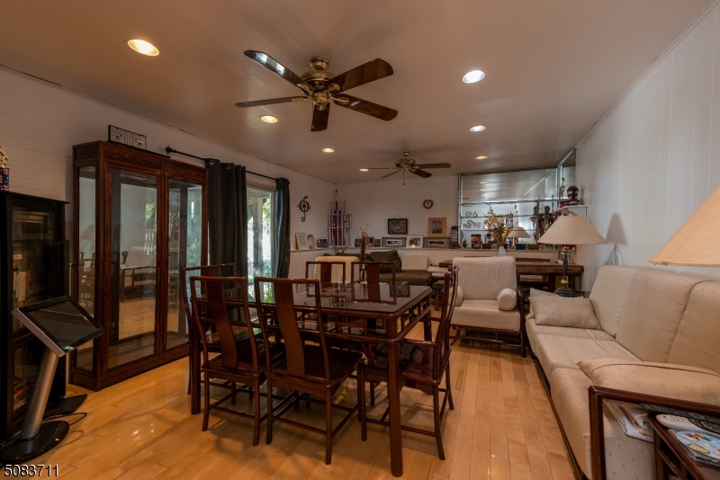 Vail Road - Residential