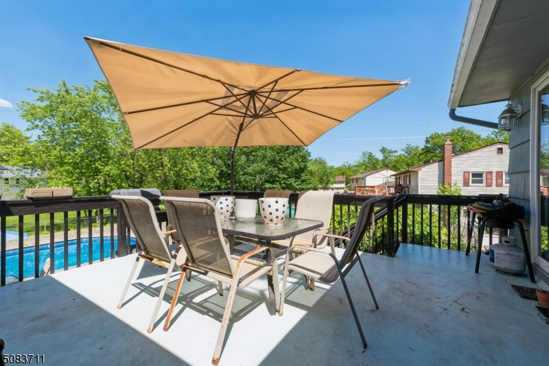Vail Road - Residential