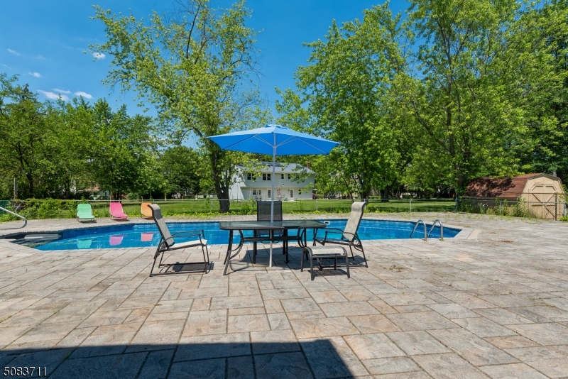 Vail Road - Residential