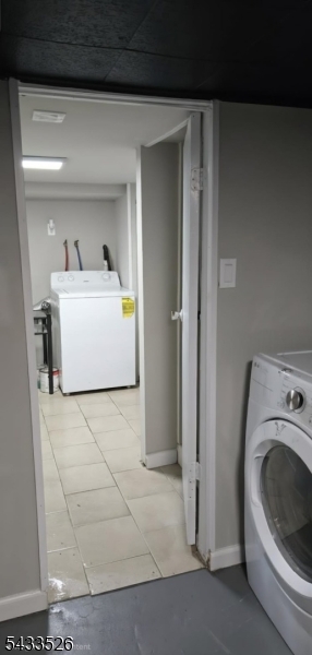 DINNABELL BROS INC PROP - Residential
