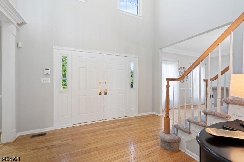Montgomery Chase - Residential