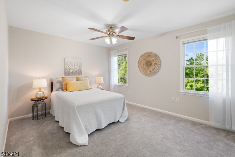 Montgomery Chase - Residential