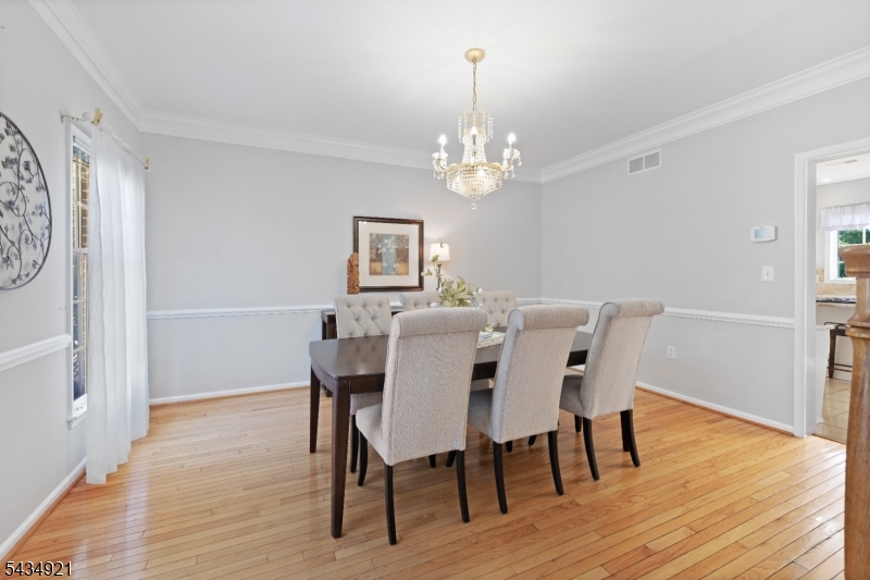 Montgomery Chase - Residential