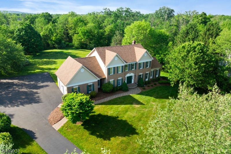 Montgomery Chase - Residential