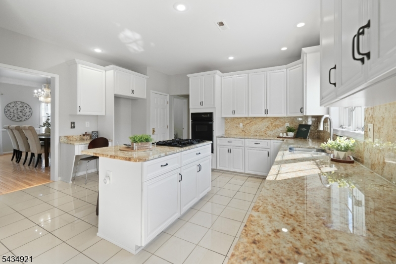 Montgomery Chase - Residential