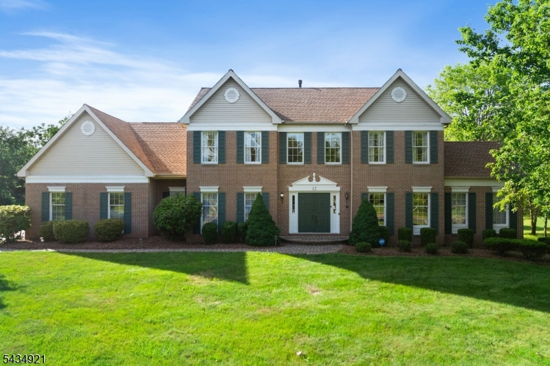 Montgomery Chase - Residential