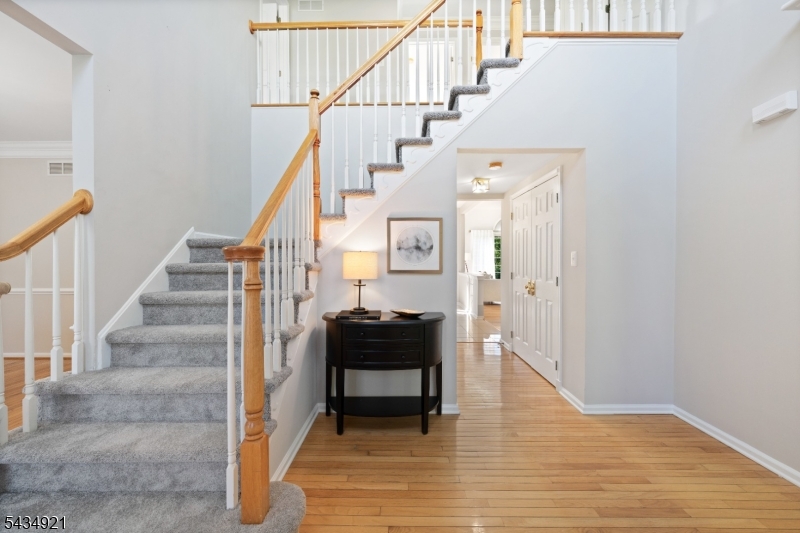 Montgomery Chase - Residential