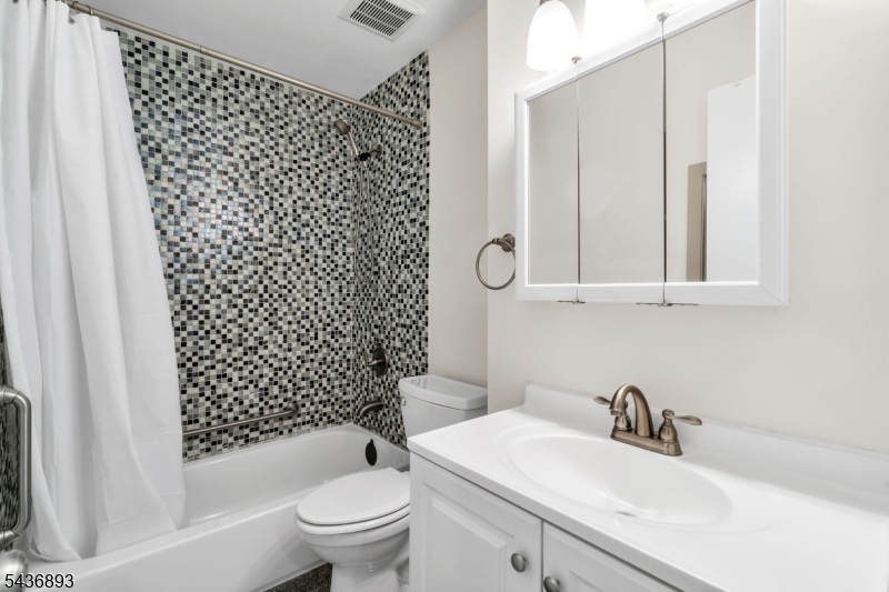 Fox Chase - Residential