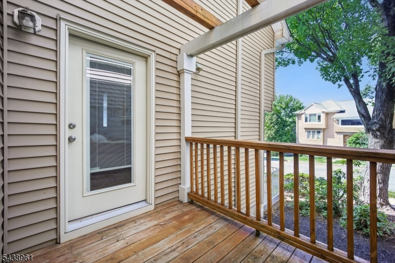 Crystal Woods - Residential