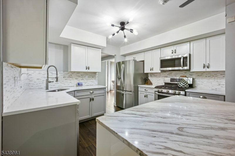 Crystal Woods - Residential