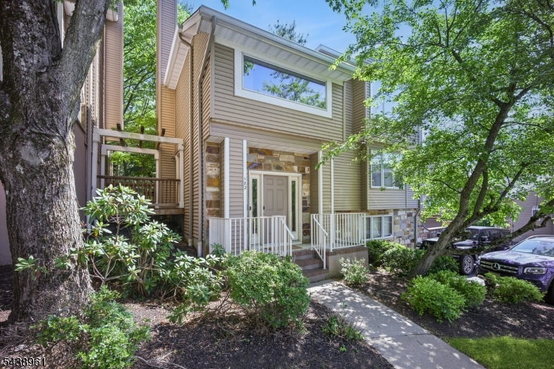 Crystal Woods - Residential