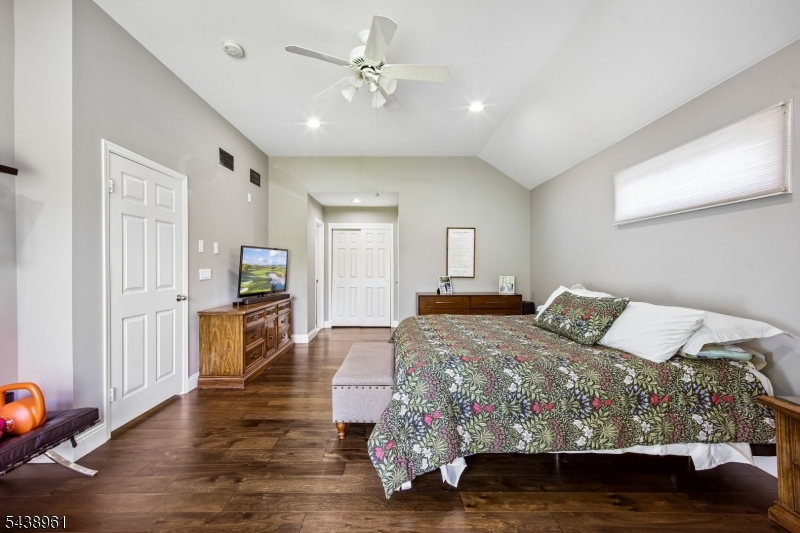 Crystal Woods - Residential
